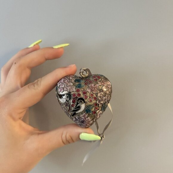 Vintage Cloisonné Heart Christmas Ornament Collectible Pink Flowers Birds - Picture 5 of 7